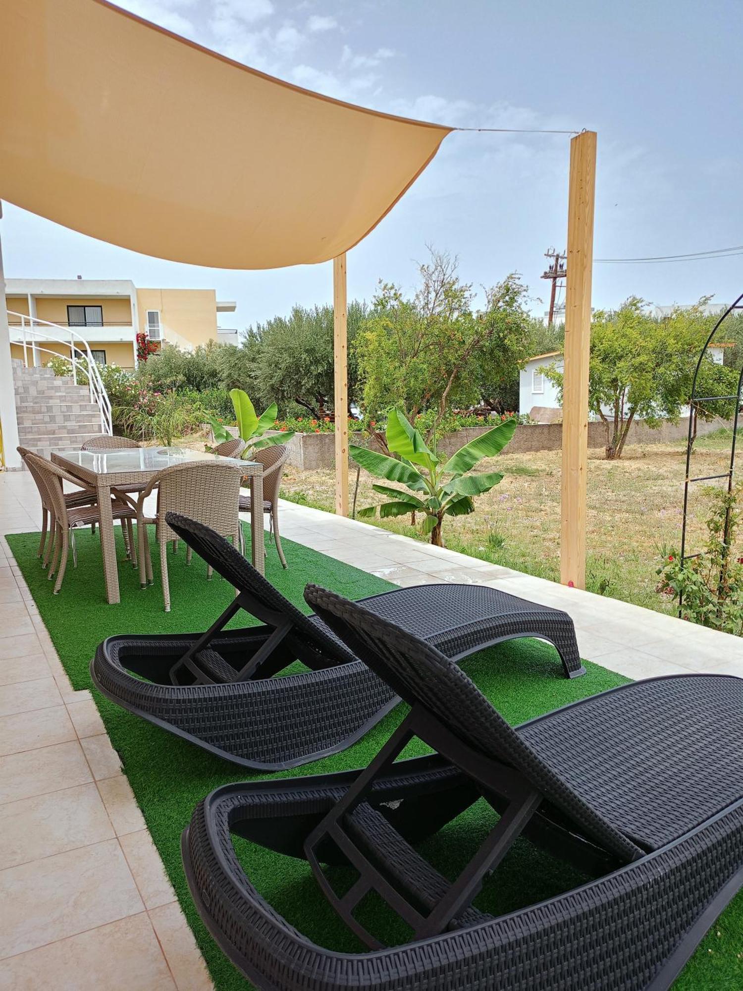 Spacious Beach House Theologos Eksteriør bilde